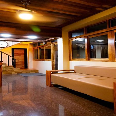 Mahogany Tourist Inn Bacolod Dış mekan fotoğraf